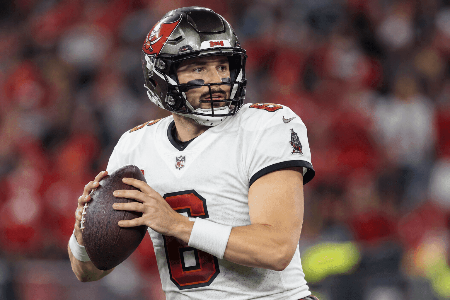 Editorial sports image for Baker Mayfield Dodges Disaster After Dislocating Throwing Thumb